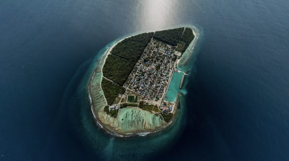 Manadhoo Island