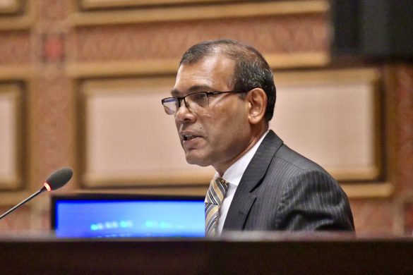 Speaker Mohamed Nasheed presiding over a parliament sitting (Photo: People's Majlis)