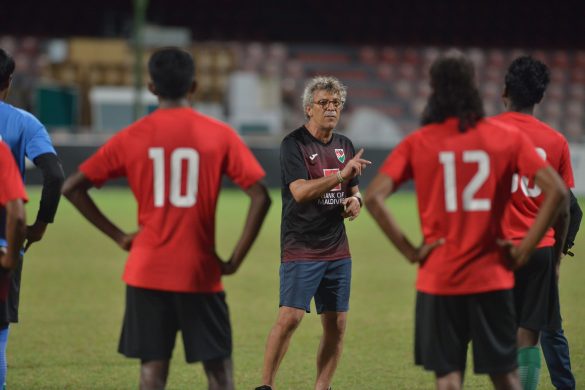 The Maldivian National Football Team train ahead of the SAFF Championship (Photo: Facebook/ FAM)