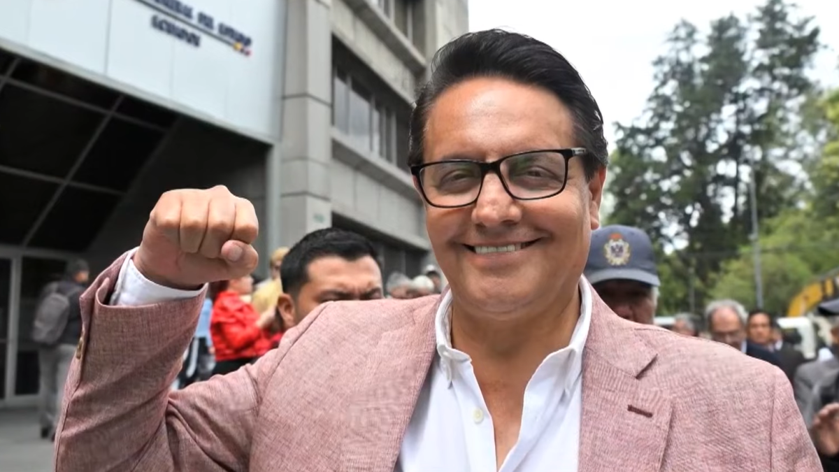 Ecuador Presidential Candidate Assassinated in Quito