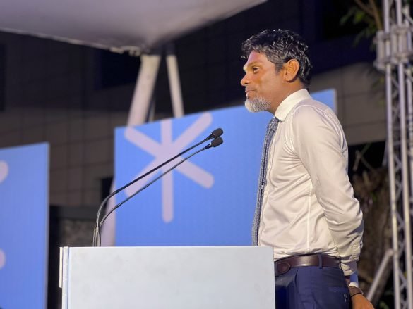 Hussain Amr, the vice-presidential running mate to The Democrats' presidential candidate Ilyas Labeeb, speaks at a campaign rally (Photo: X/@TheDemocratsMV)