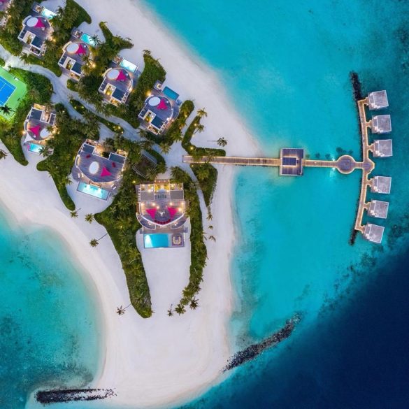 Aerial view of beach villas and overwater facilities at Jumeirah Maldives Olhahali Island (Photo: Facebook/Jumeirah Maldives)