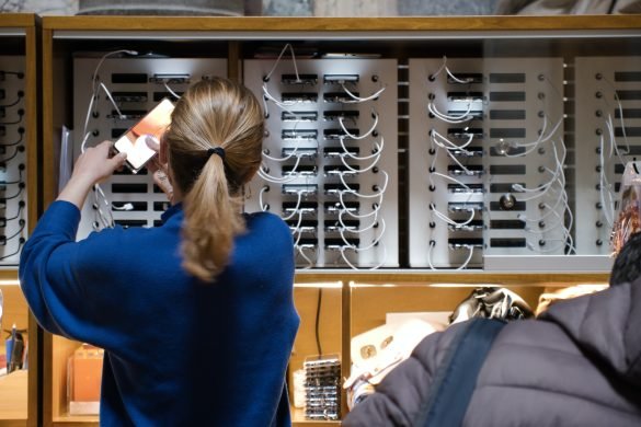 public phone charging stations