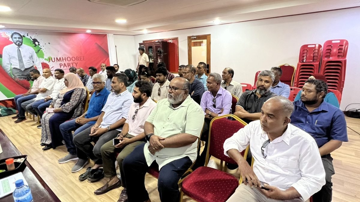 Jumhooree Party Seeks Alliances Ahead of Parliamentary Elections