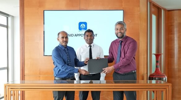 The Board of Directors of Allied Insurance Company of the Maldives appointed Hussain Luwaiz (L) as the new Managing Director on Sunday, 10 December 2023. | Photo: X/@stoplc