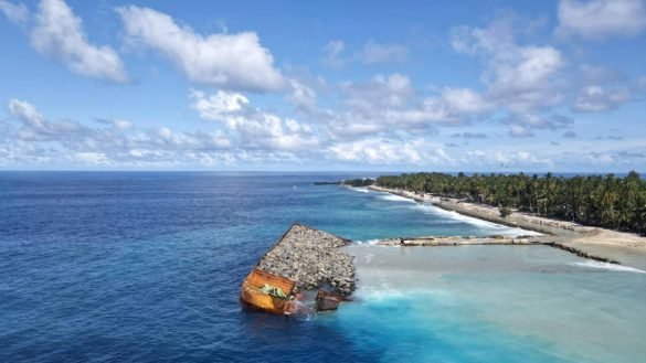 The barge named ‘Olympic Kandilo’ grounded on the reef of Fuvahmulah in July this year.