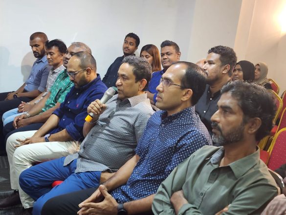 Former President Abdulla Yameen Abdul Gayoom speaks at a People's National Front (PNF) meeting on Monday, 23 January 2024. | Photo: X/@maleehjamal