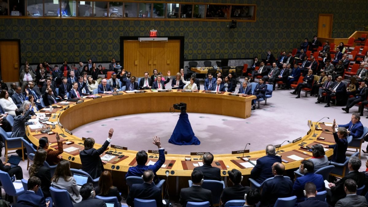 UN Security Council Demands Immediate Ceasefire in Gaza