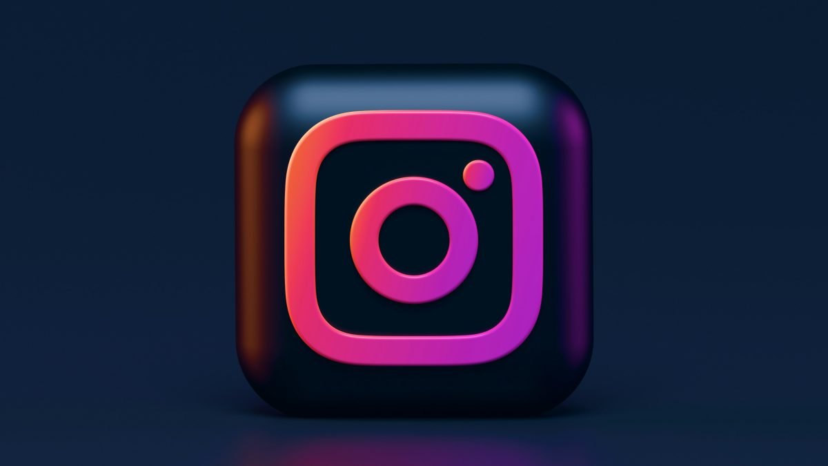 Instagram Tests ‘Blend’ to Curate Mutual Reels’ Feed