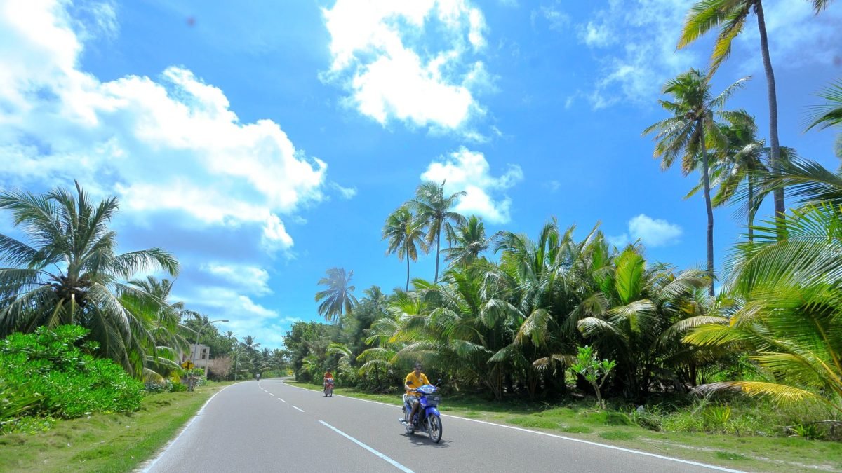 Police Arrest Three Suspects for Attacking Officer During Fuvahmulah City Drug Operation