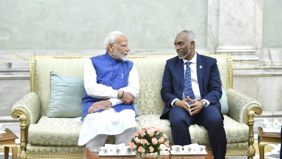 President Muizzu Meets Indian President, Union Minister; Interacts With PM Modi at Official Banquet