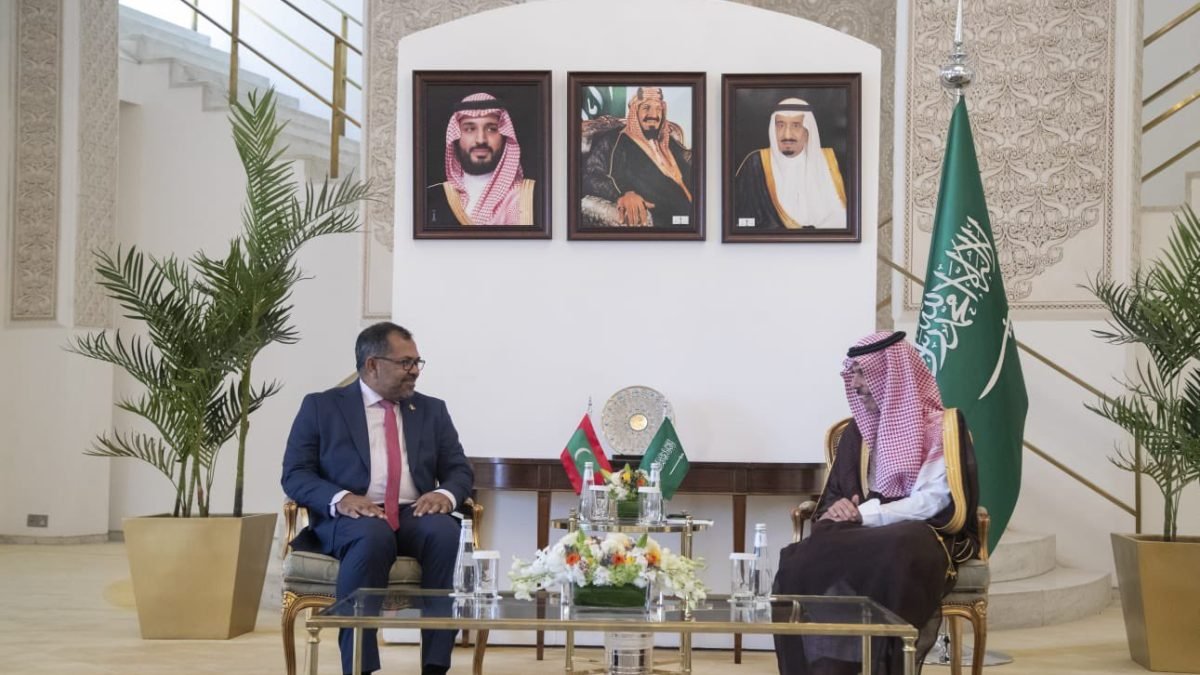 Maldives FM Meets Saudi Counterpart, Discusses Strengthening Bilateral Ties: MFA