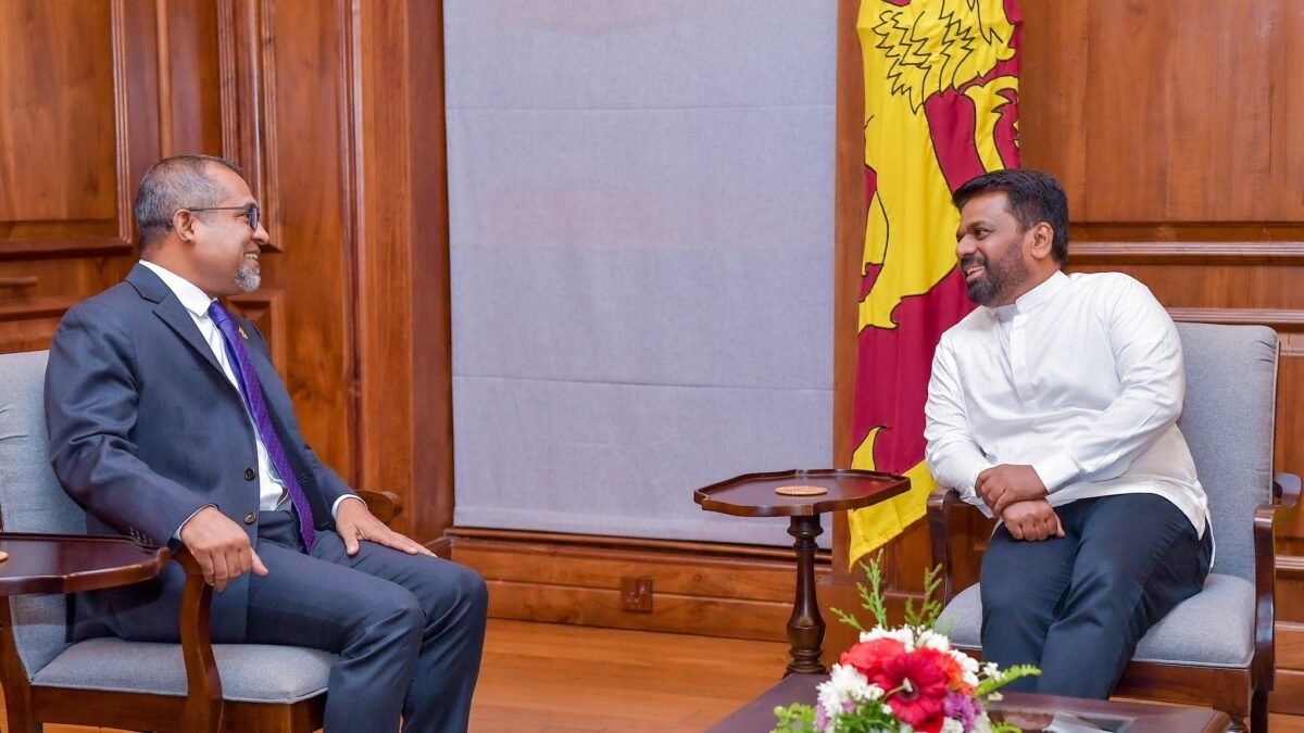 FM Khaleel Meets Sri Lankan President, PM on Official Visit