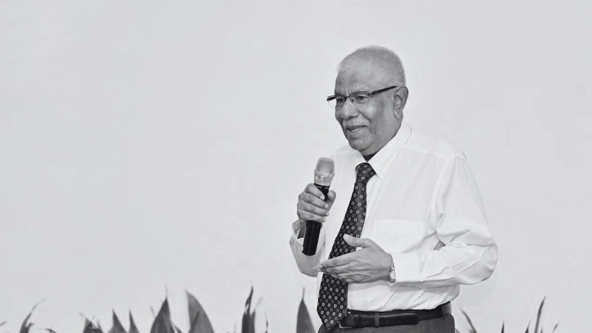 President, Former Leaders Mourn Passing of Tourism Pioneer Mohamed Umar Maniku