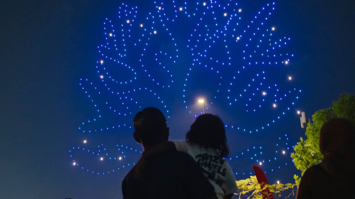 Maldives Welcomes 2026 With Drone Show and Fireworks